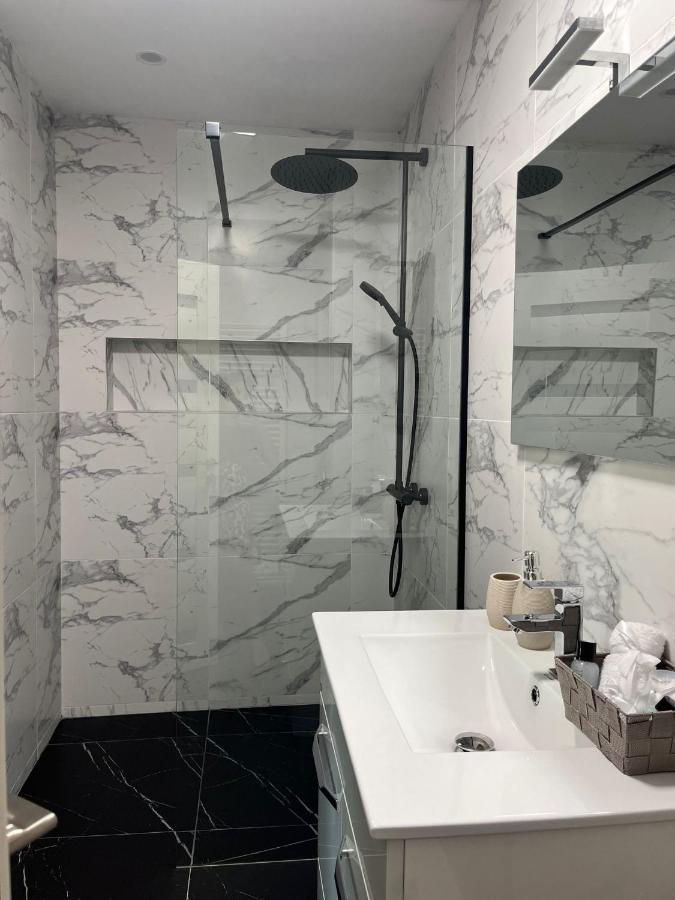 Muki House Apartment ฮูเนโดอารา ภายนอก รูปภาพ